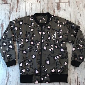 MINKPINK “move” lightweight jacket